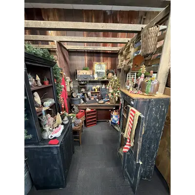 Booth 16 currently occupied by consignor PR022