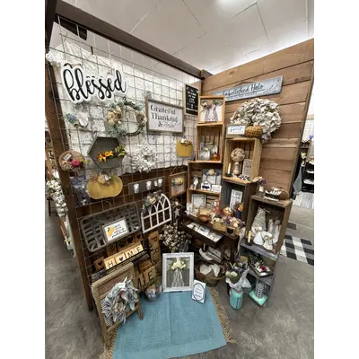 Booth 55 currently occupied by consignor EM050