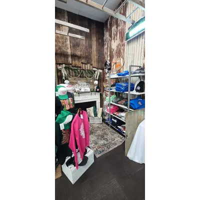 Booth 6 currently occupied by consignor LA042