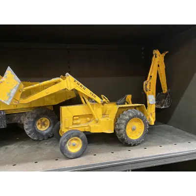 Metal Ford 750 Tractor Backhoe