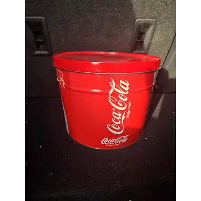vintage coca cola tin