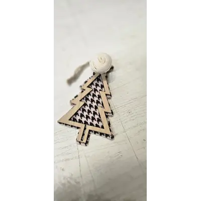 Houndstooth Christmas Tree Ornament with wood flower