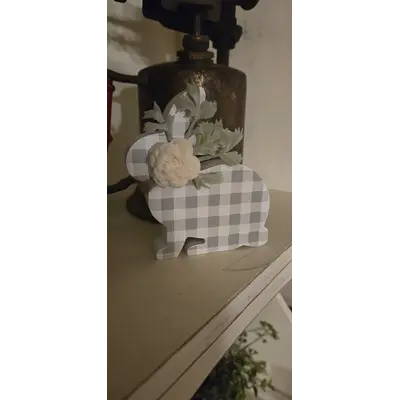 Gray White Buffalo Check Bunny Sitter w Wood Flower