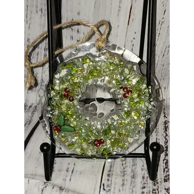 Acrylic 4 inch wreath ornament