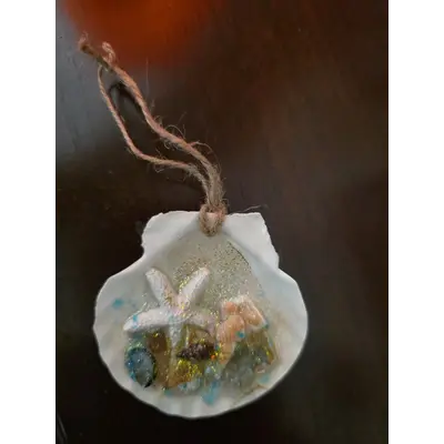 Starfish shell ornament