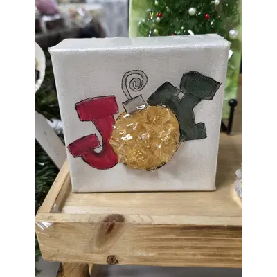 4x4 'Joy' shelf sitter