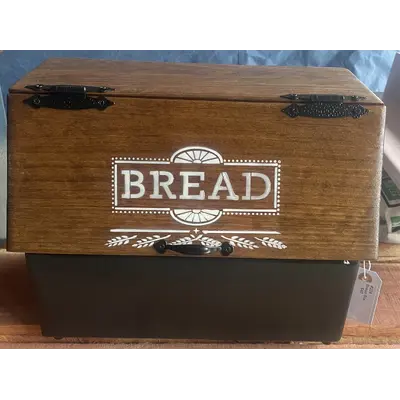 Bread box: black