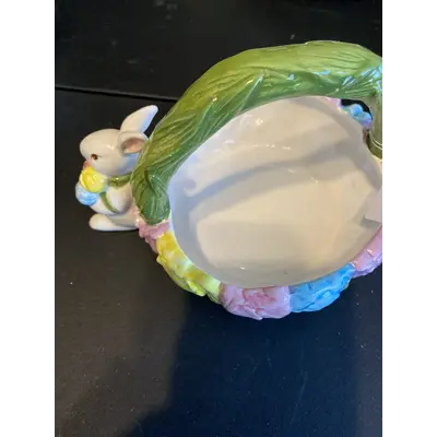 Fy-small rabbit w basket