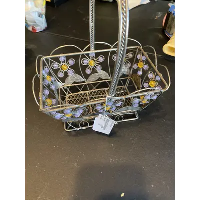 Fy-wire daisy basket