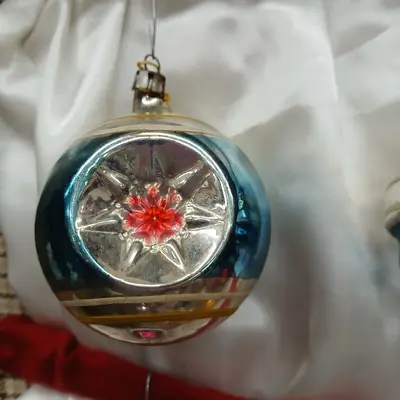 Antique Poland indent aqua pink yellow stripes