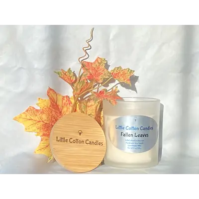 Fallen leaves Candle