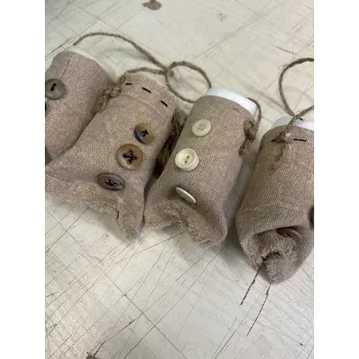 Hanging Primitive Christmas Tree