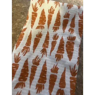 NEW Carrot Towel