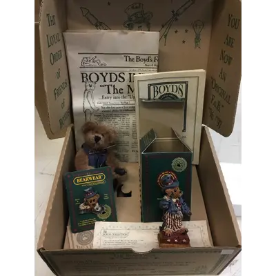 Boyds Bear & Friends : Uncle Elliot, The Head Bean Wants You!